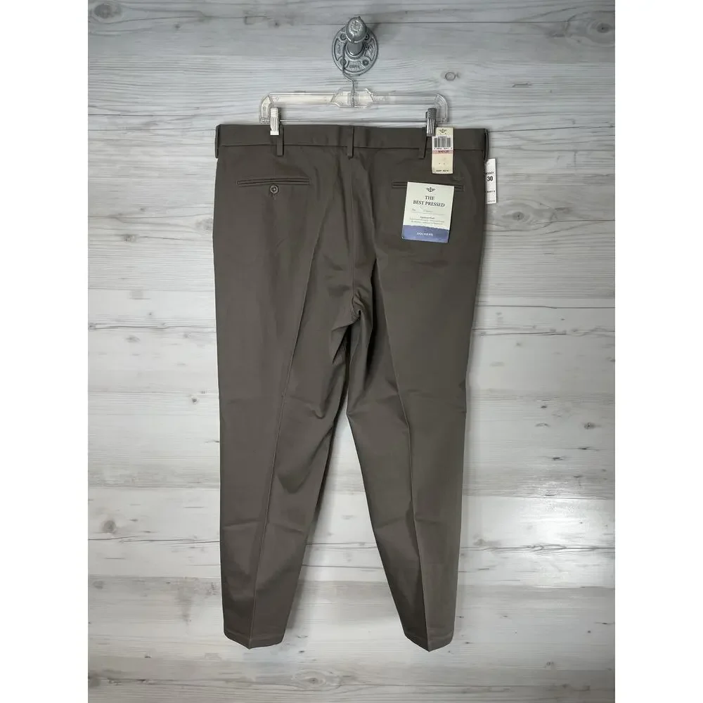 Dockers Pants Mens 40x30 Brown Classic Fit Stretch Chino Wrinkle Free Flat Front